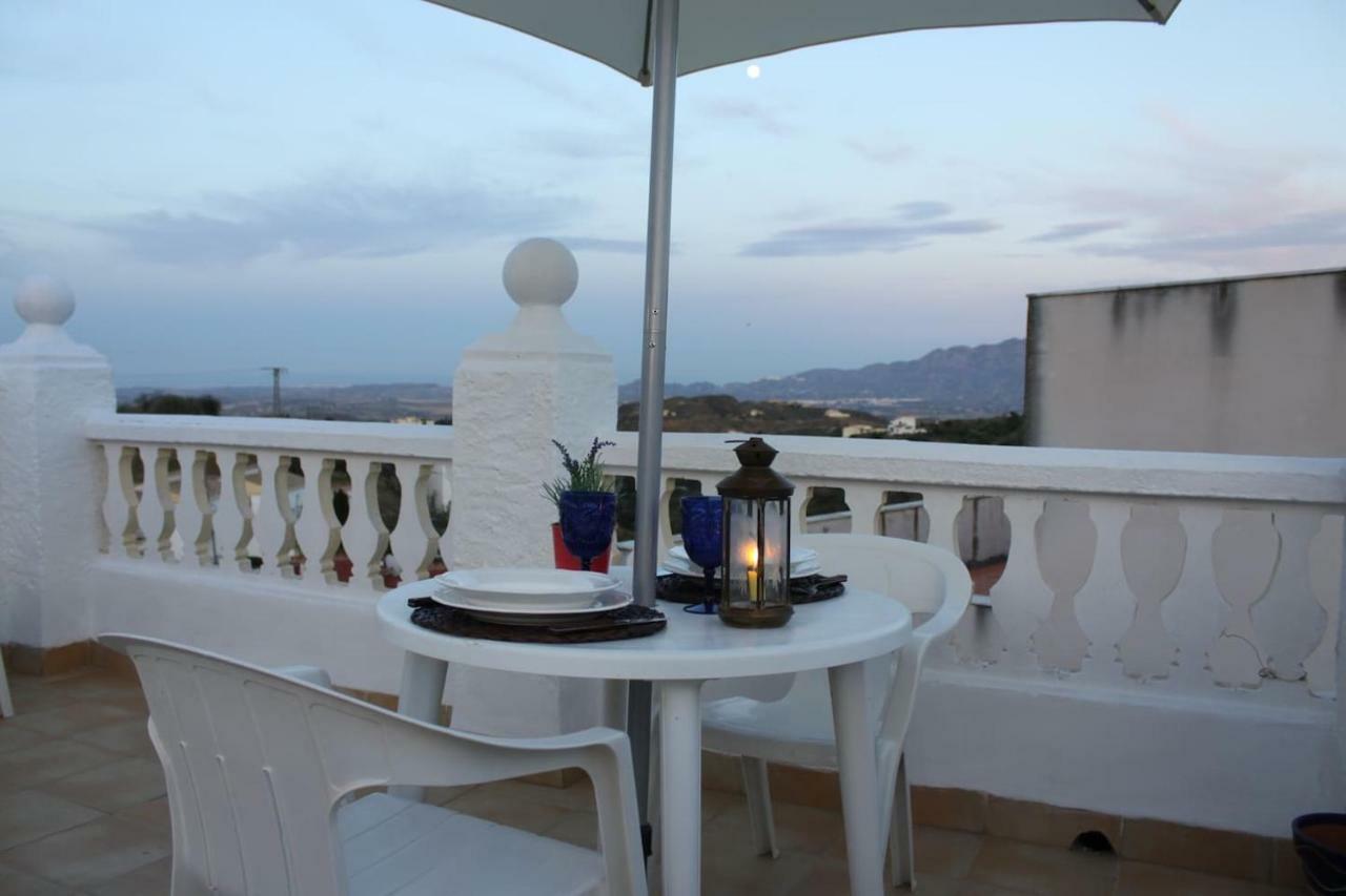 Casita De Pueblo Reformada, Terraza Con Vistas Preciosas Y Parking Privado Apartment *