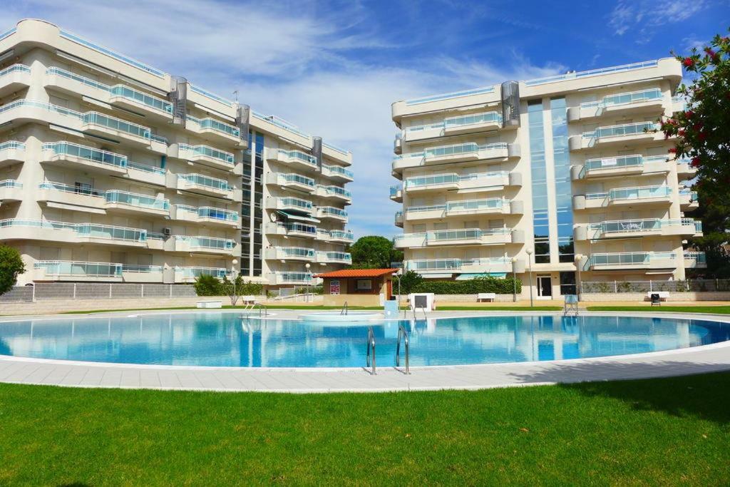 Apartamento Luminoso En Larimar Apartment Salou