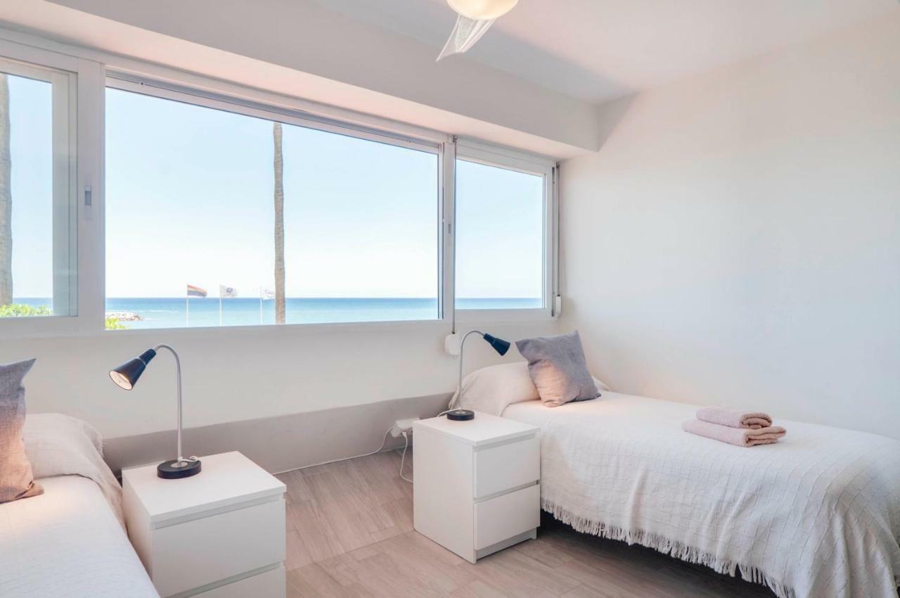 Eden Roc Beachfront