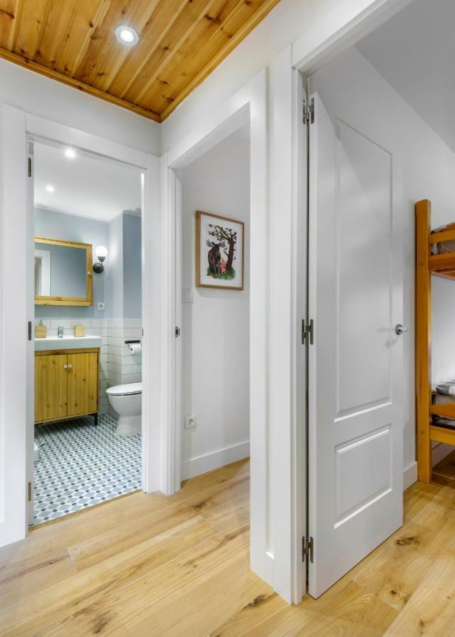 Duplex 12 *