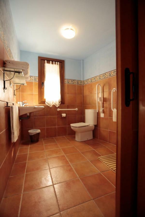 La Casa De La Herrería Pensión