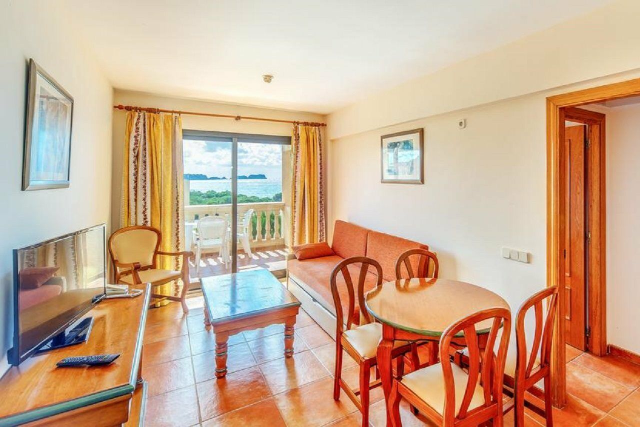 Mar Paguera & Hotel 4*