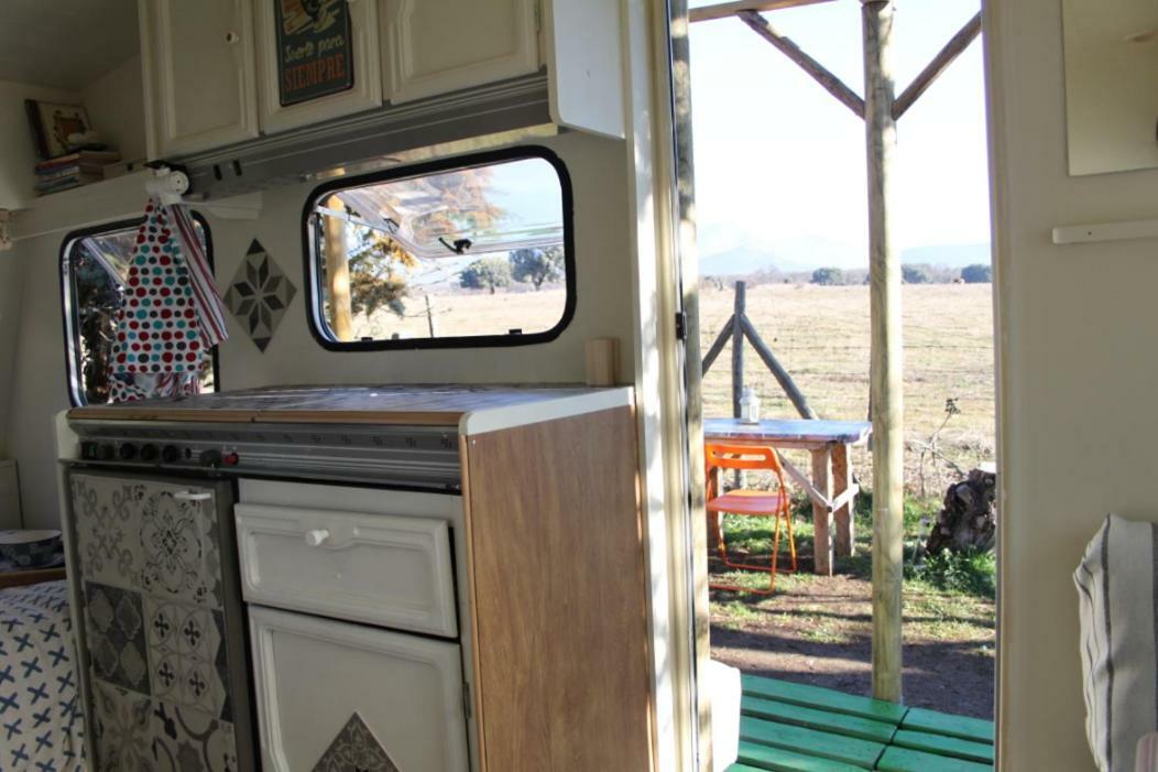 Caravalu *