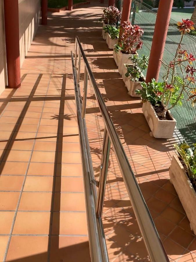 138 Los Angeles, Los Cristianos Close To The Ocean