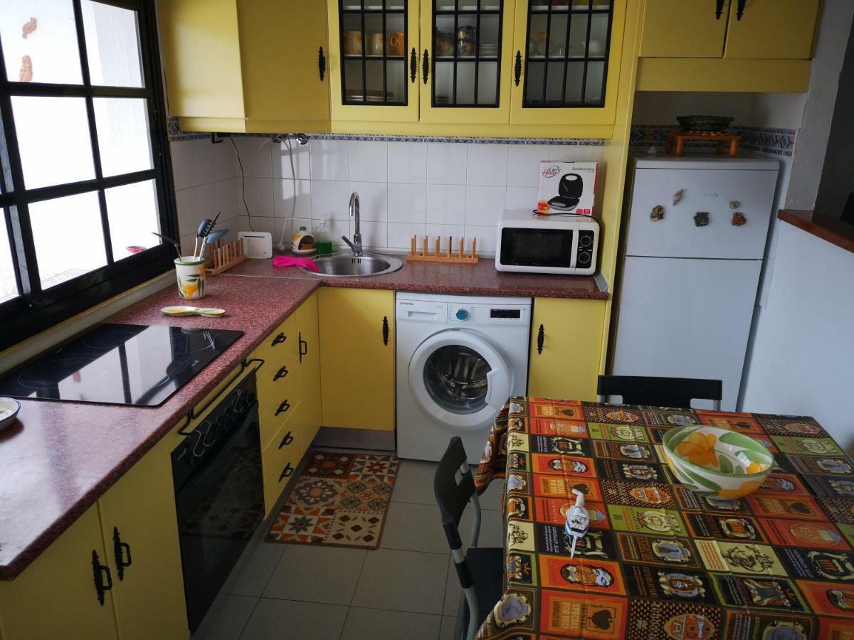 Casa Lina Sardina Apartment *