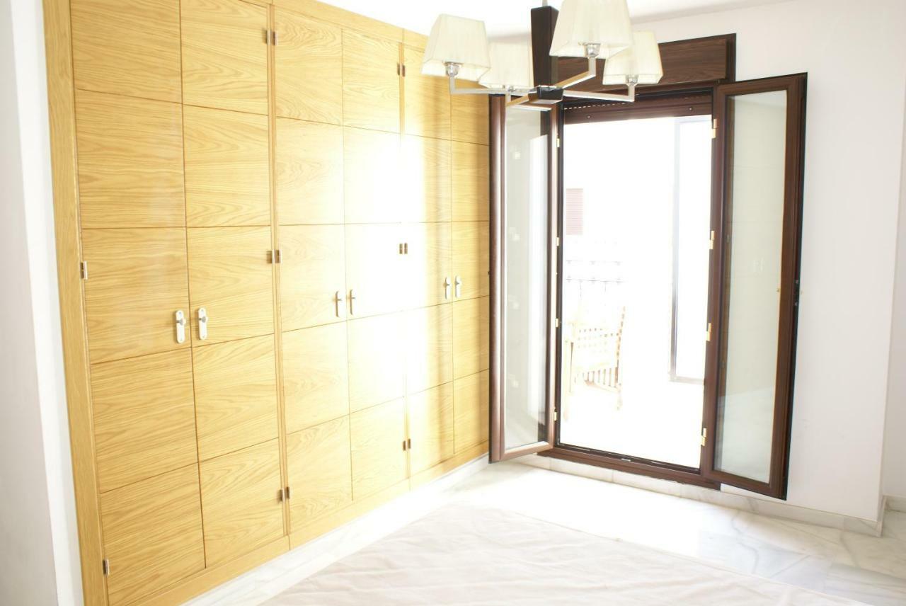 Modern Atico, Close Macarena/sevilla Center Apartamento