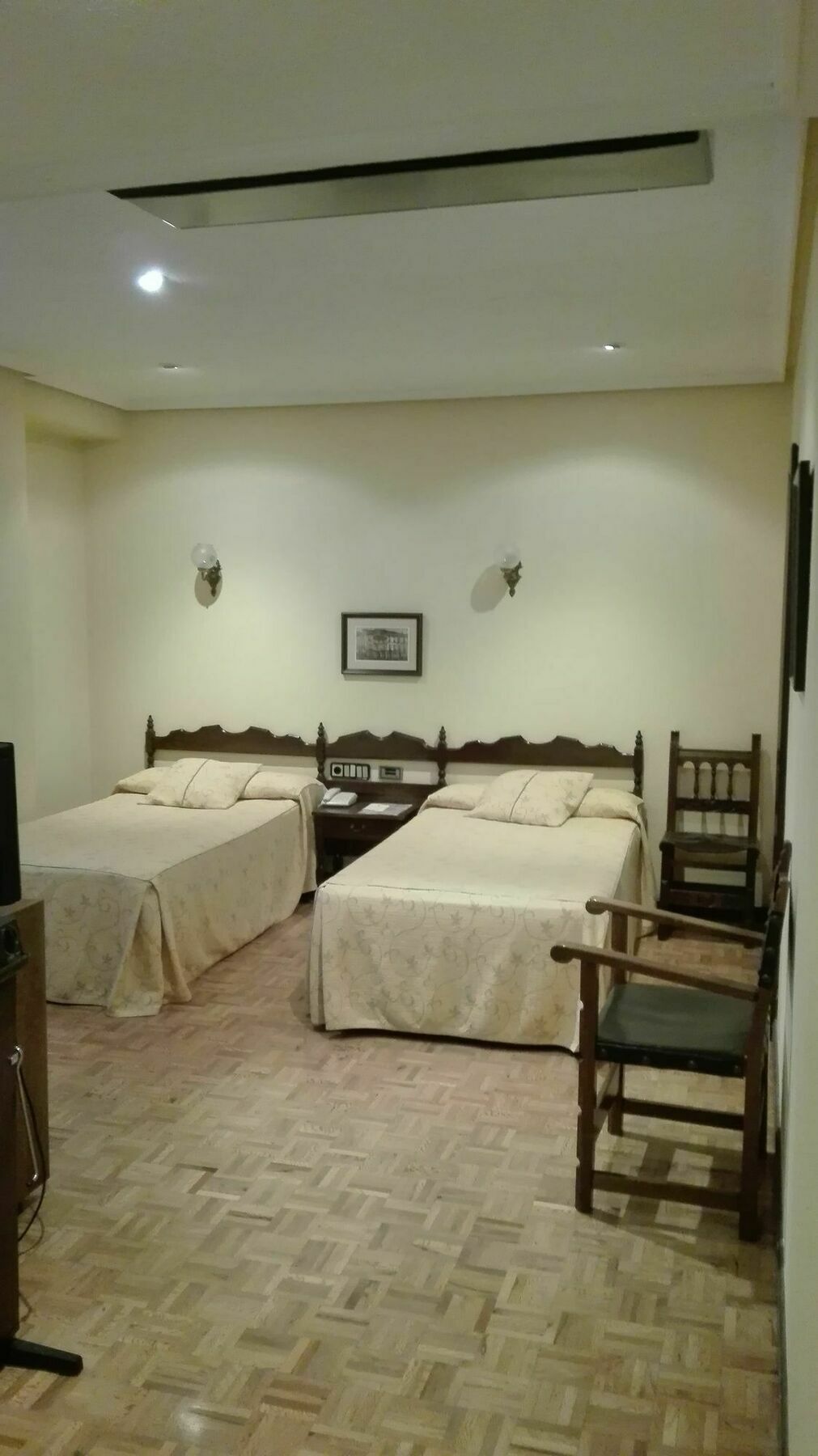 Hotel Castellano Centro