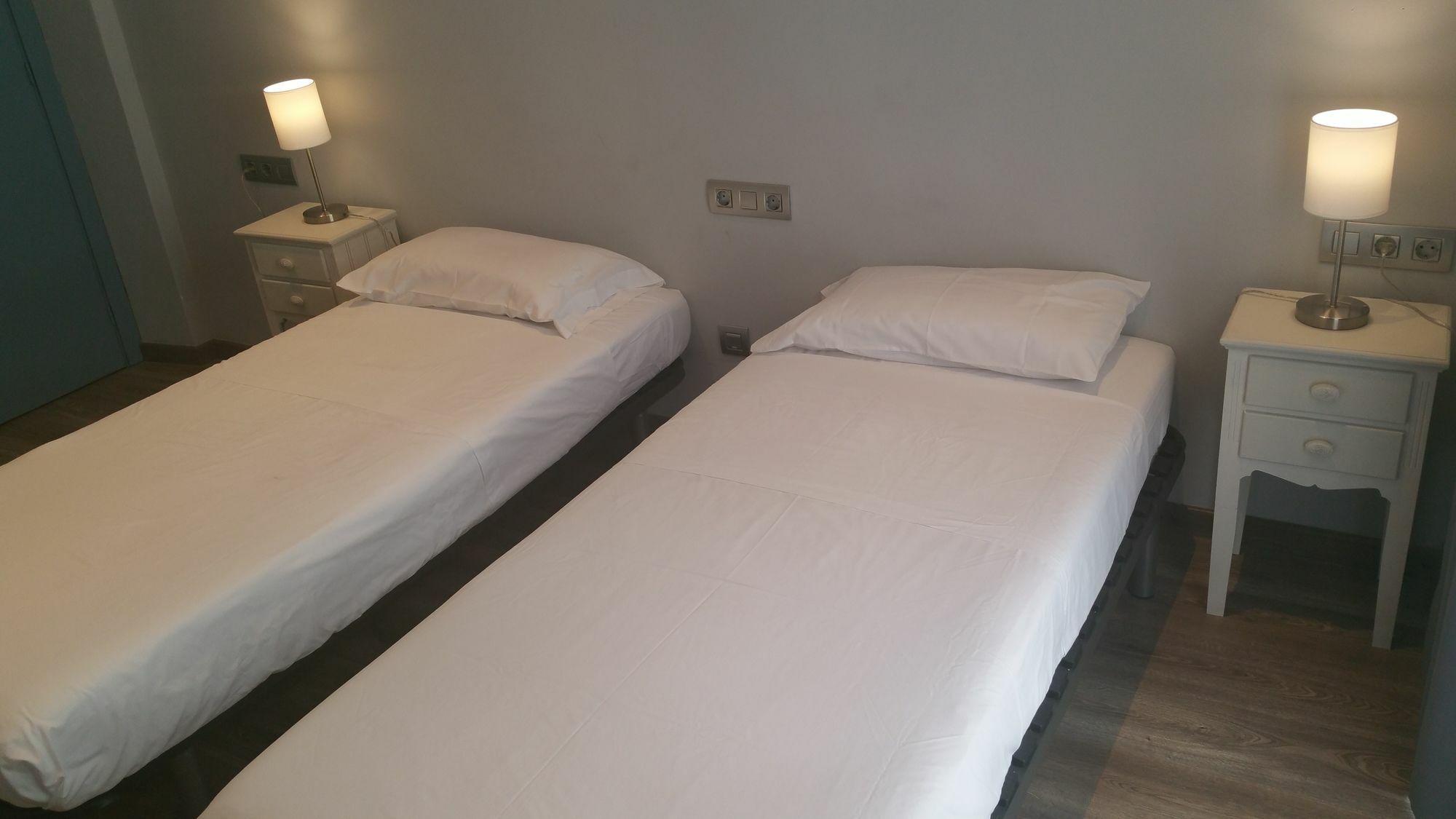 Guest house Mimi Ramblas Barcelona