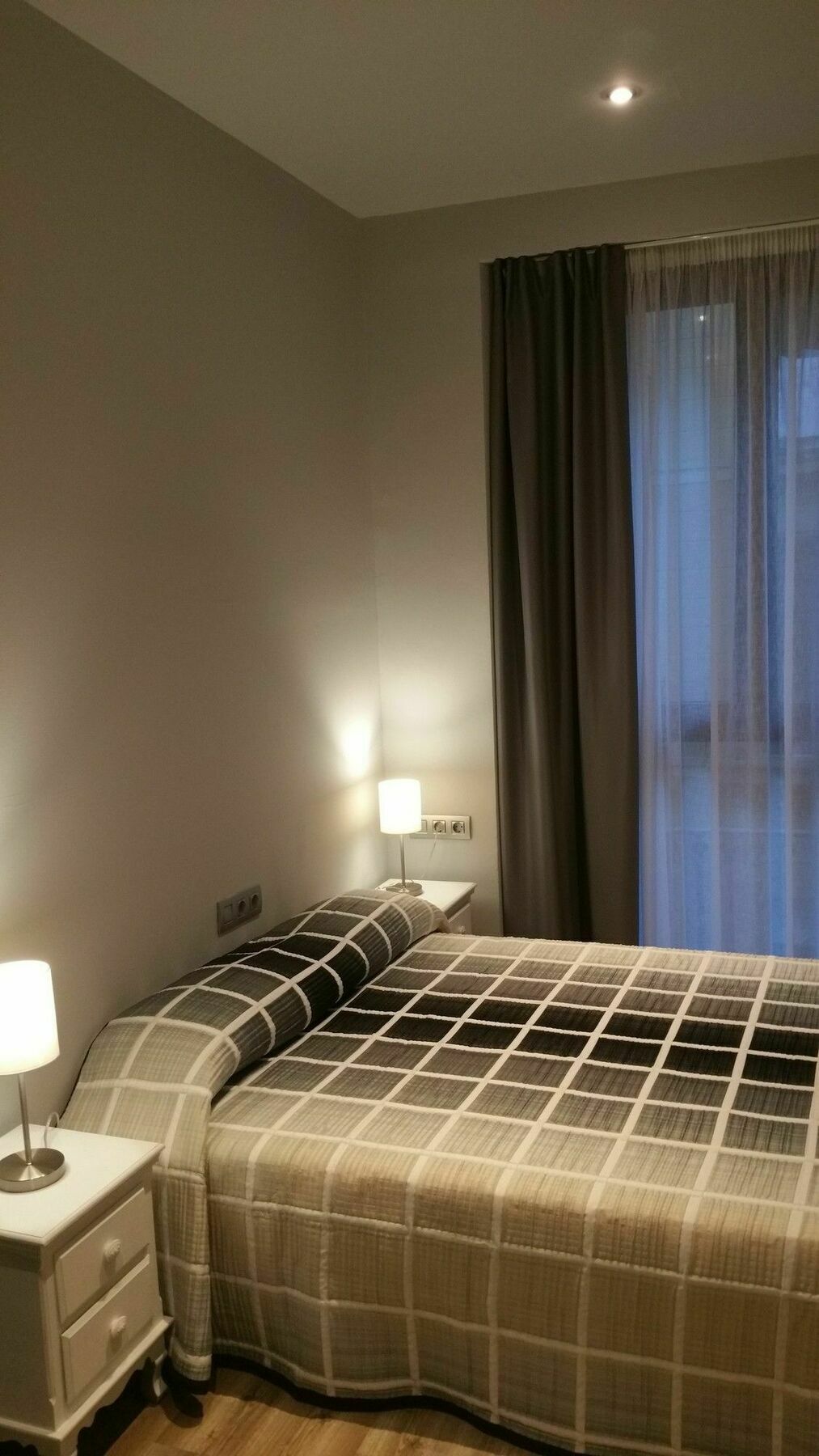 Guest house Mimi Ramblas Barcelona