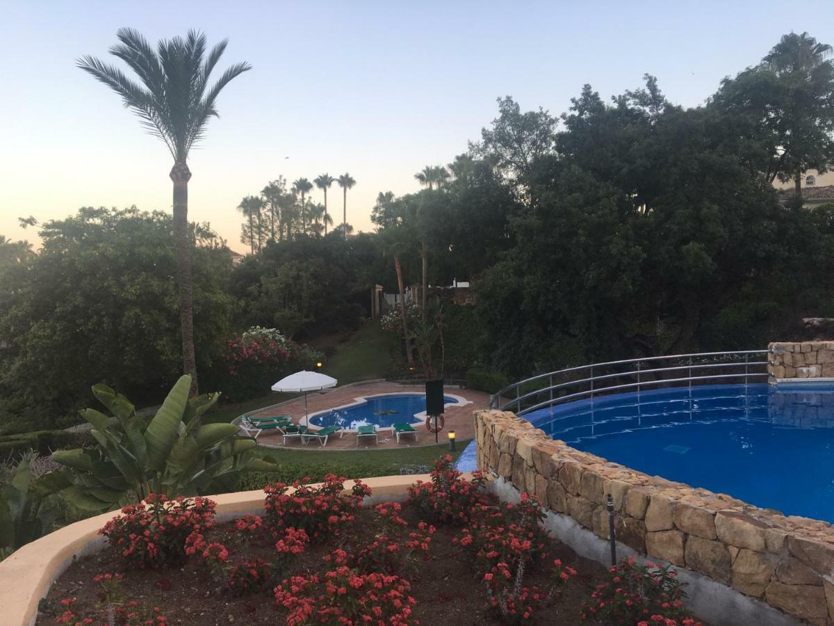 Luxury Elviria Hills *