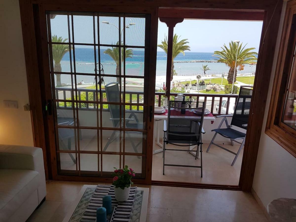 Apartamento Playa Del Duque In 1st Sea Line Directly On The Beach, Heated Pool, Wifi, Balcony