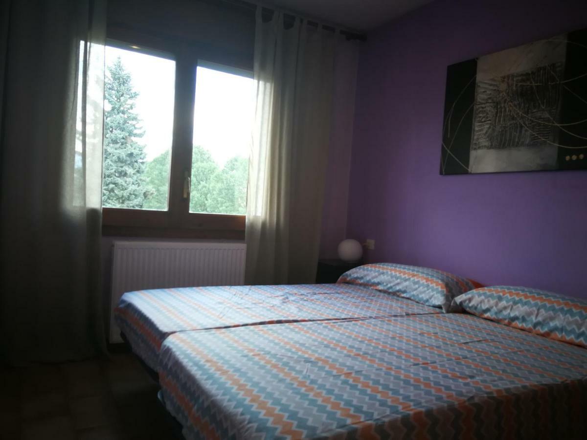 Nuria Apartamento *