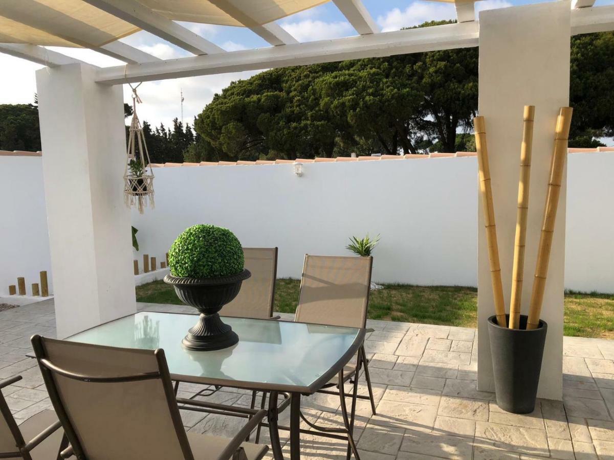 La Palapa, Chalet Con Piscina Privada Y Muy Cerca Del Mar Chiclana de la Frontera