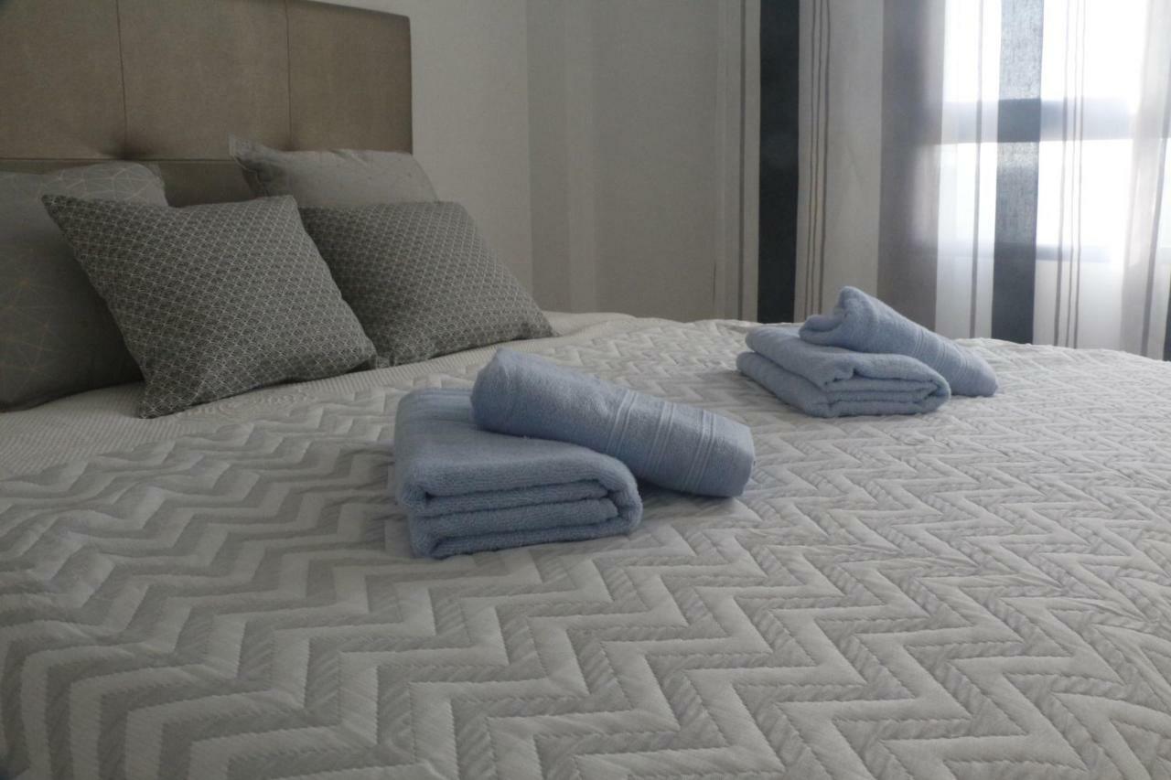 Apartamento En Con Vista Al Mar Apartamento *