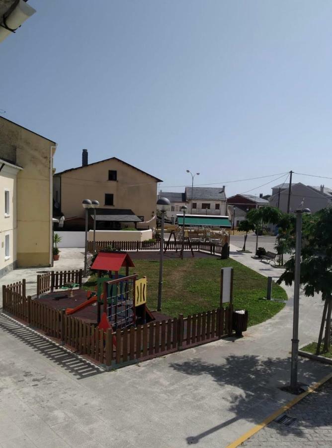 Apartamento Turísticos Casa Dina *