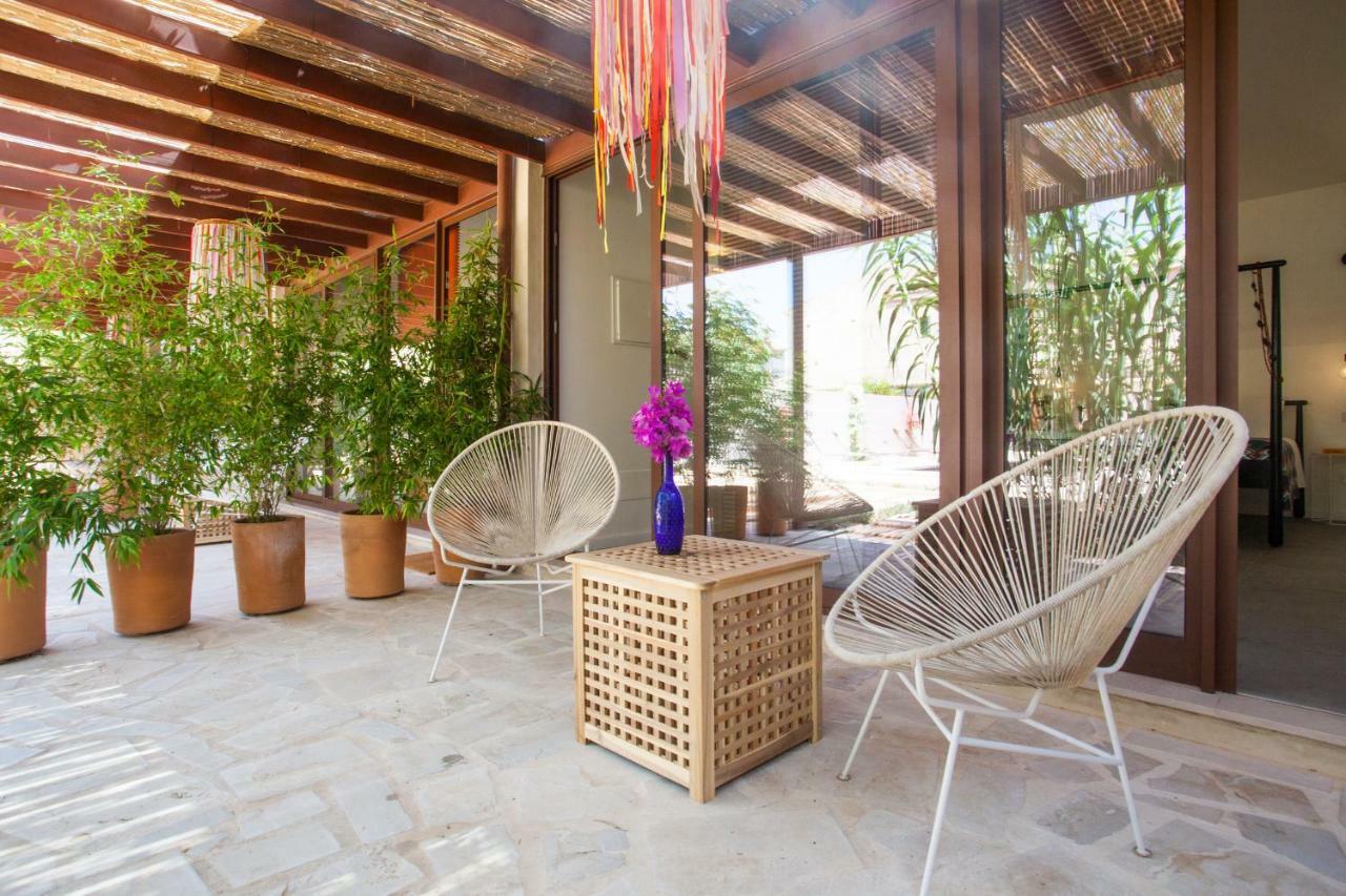 Idayvuelta & With Private Pool Guest house *