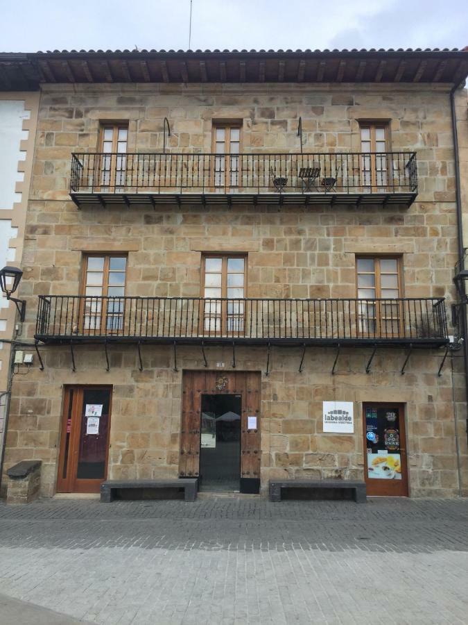 Plaza Segura (Gipuzkoa)