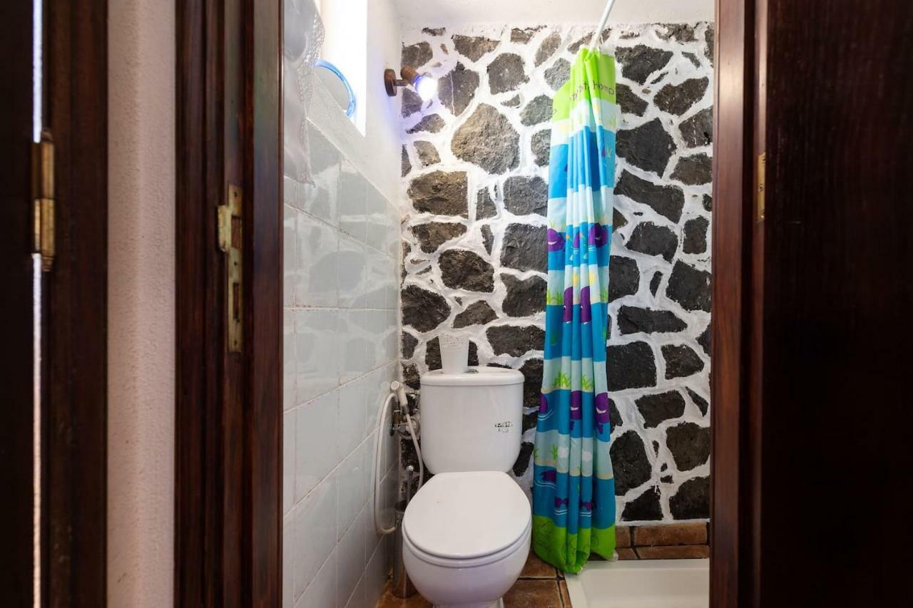 Casa Alba, Casa Rústica En La Colina Con Piscina-spa Climatizada Y Vistas Al Mar Сasa de vacaciones