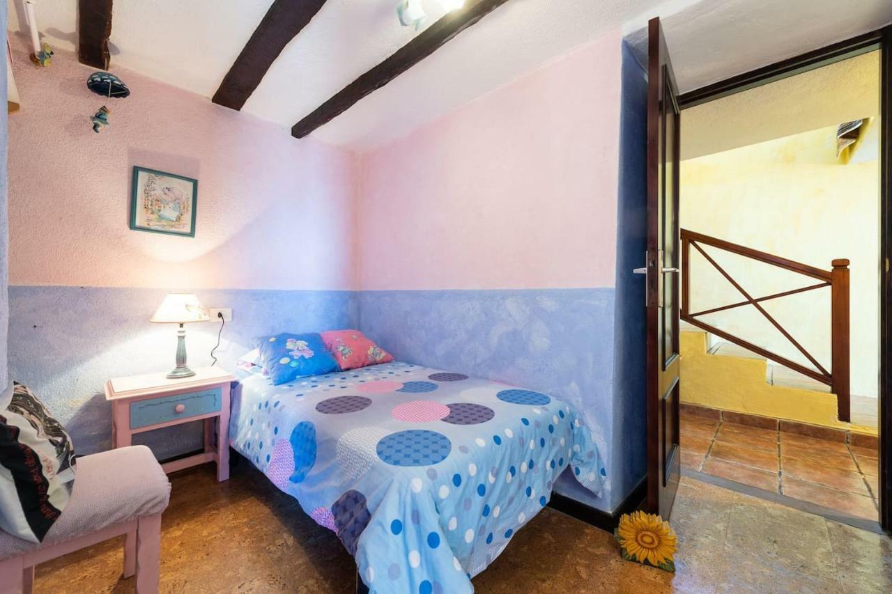 Сasa de vacaciones Casa Alba, Casa Rústica En La Colina Con Piscina-spa Climatizada Y Vistas Al Mar *