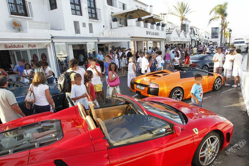 First Line P. Banus Sleeps 4 Apartamento