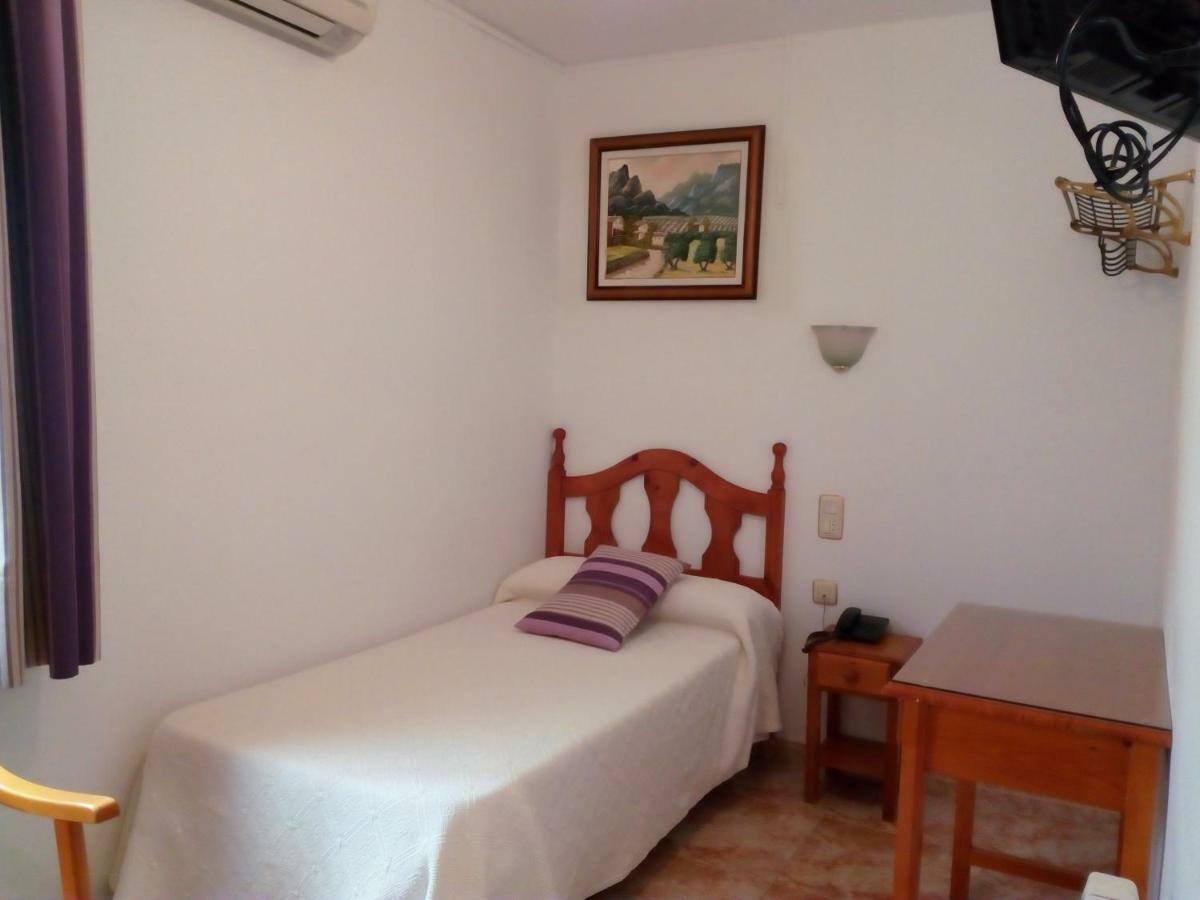 Guest house Rural Montual Los Banos (Granada)
