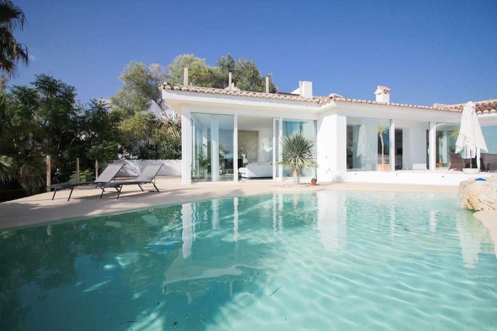 Sunset Villa Marbella - Infinity Pool & Sea View Homestay