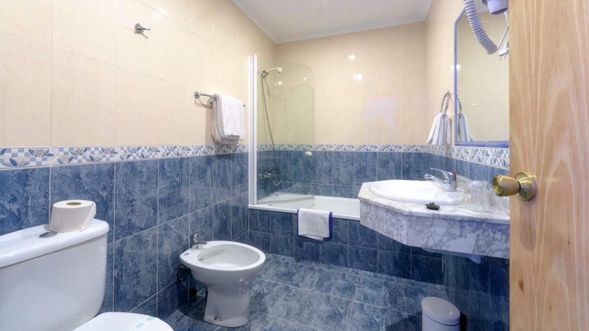 Hotel Vivero Playa 2*
