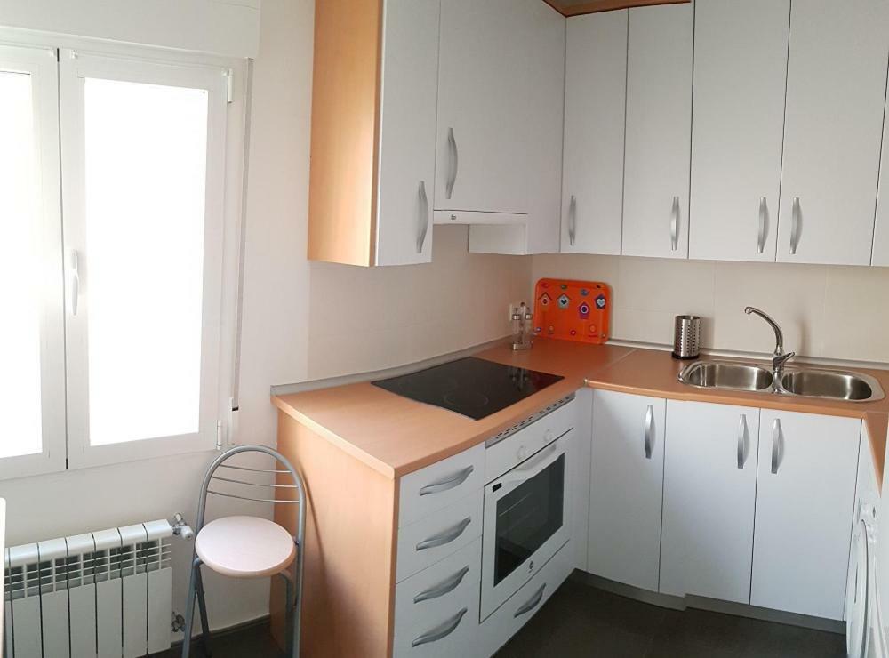 Puerta De Apartment