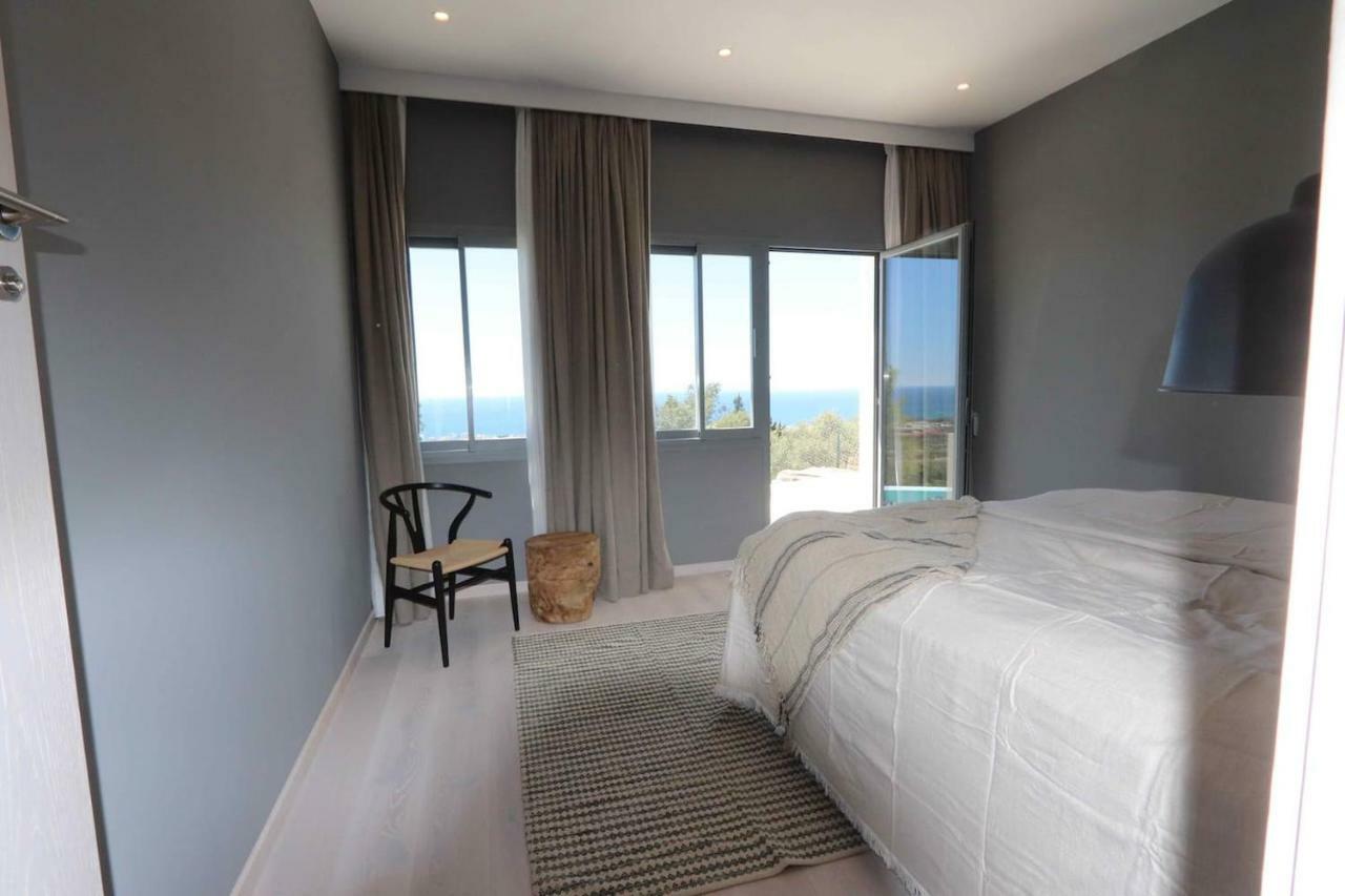 Vista Villa *