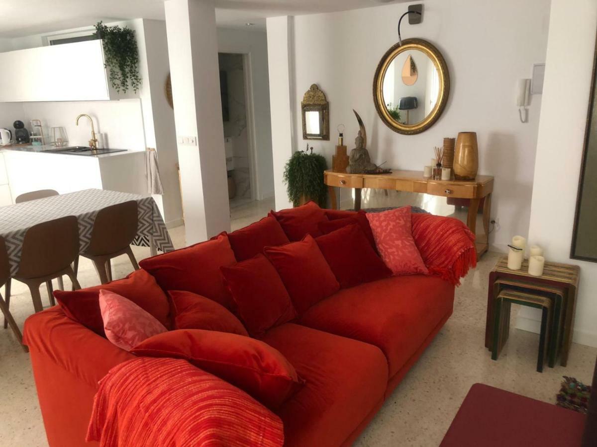Apartamento Masai Victoria Beach. A 100 Metros De La Playa.