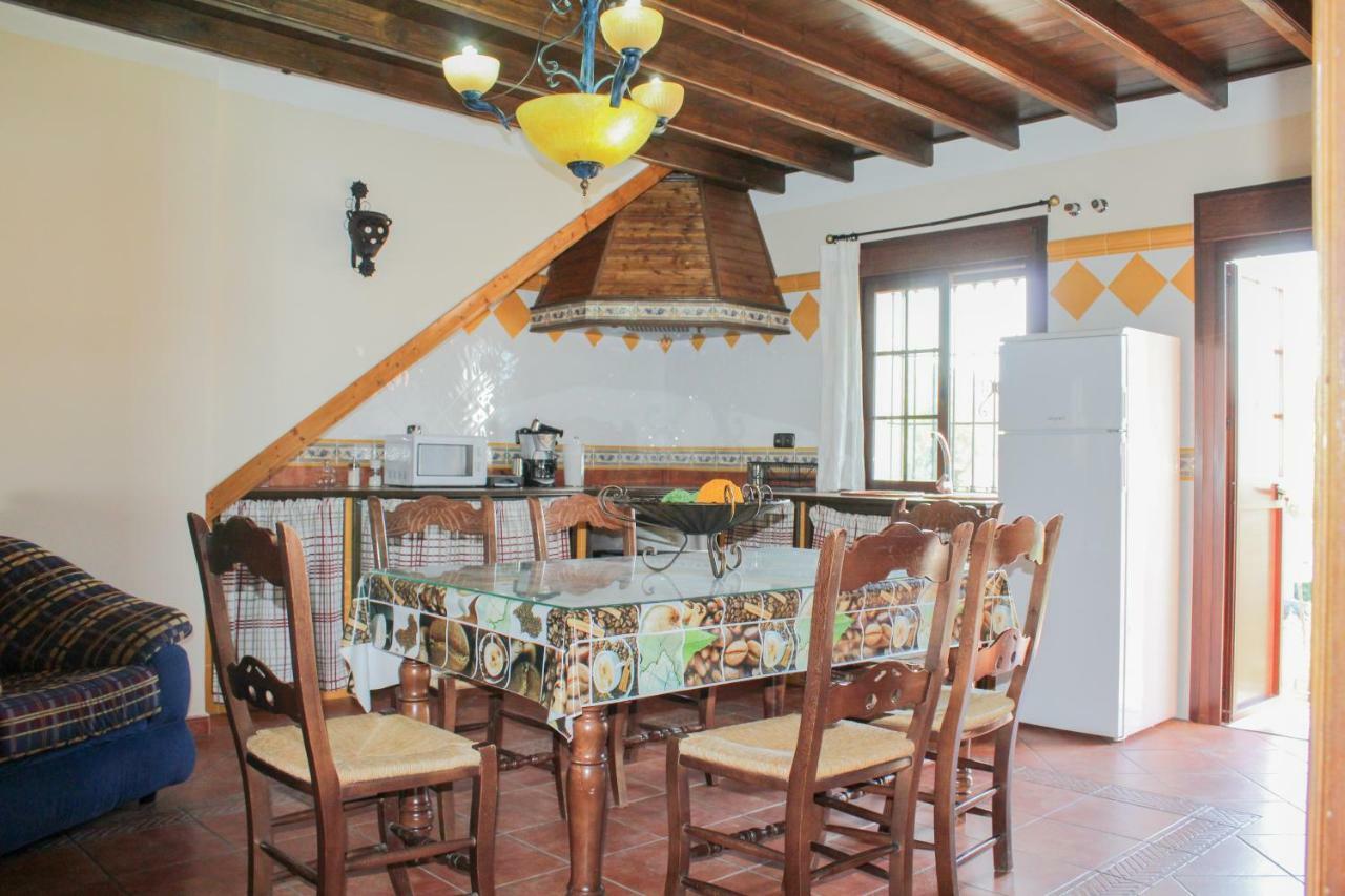 Casa rural Casa De Teones