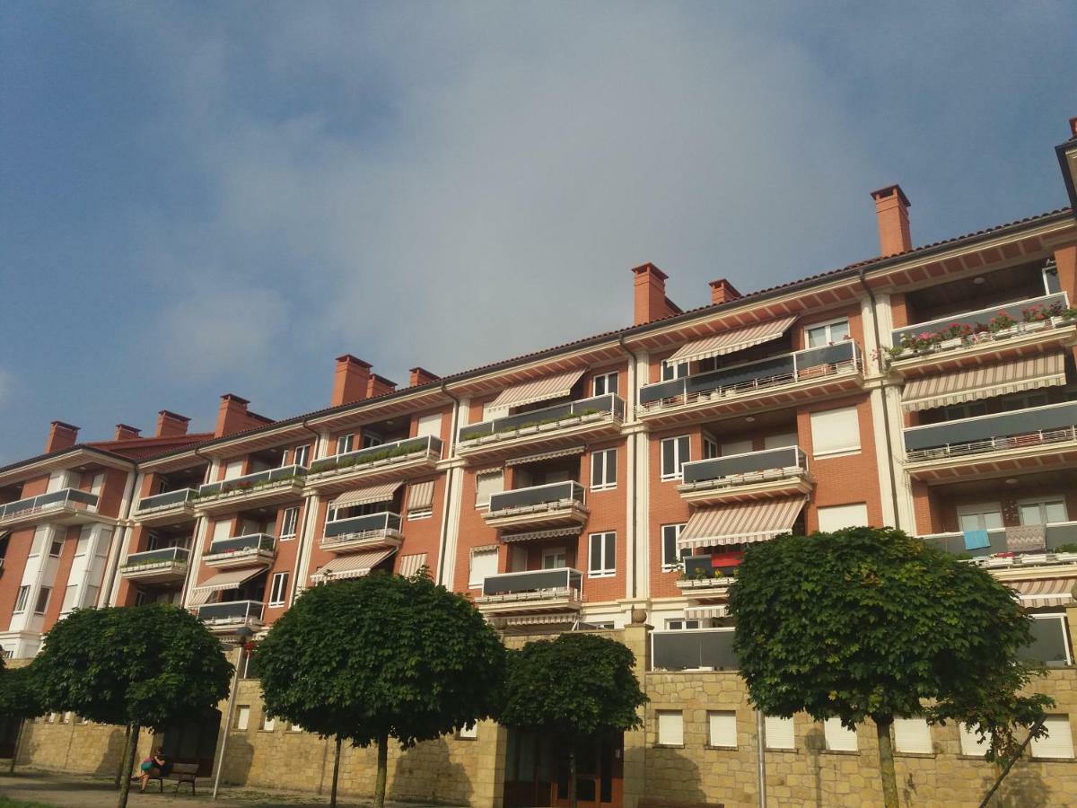 Espacio Amplio Y Luminoso Apartamento Zumaia