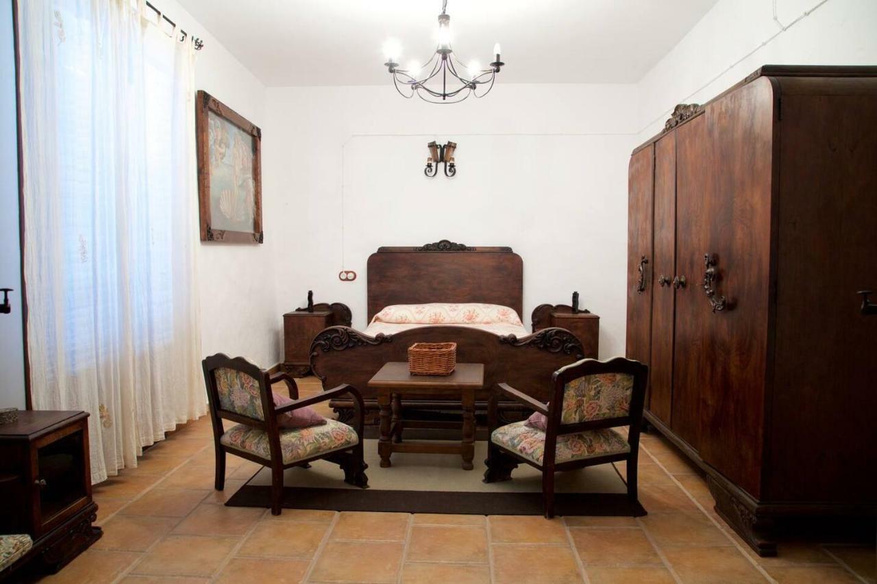 Cortijo Del Coco * Fuente de Piedra