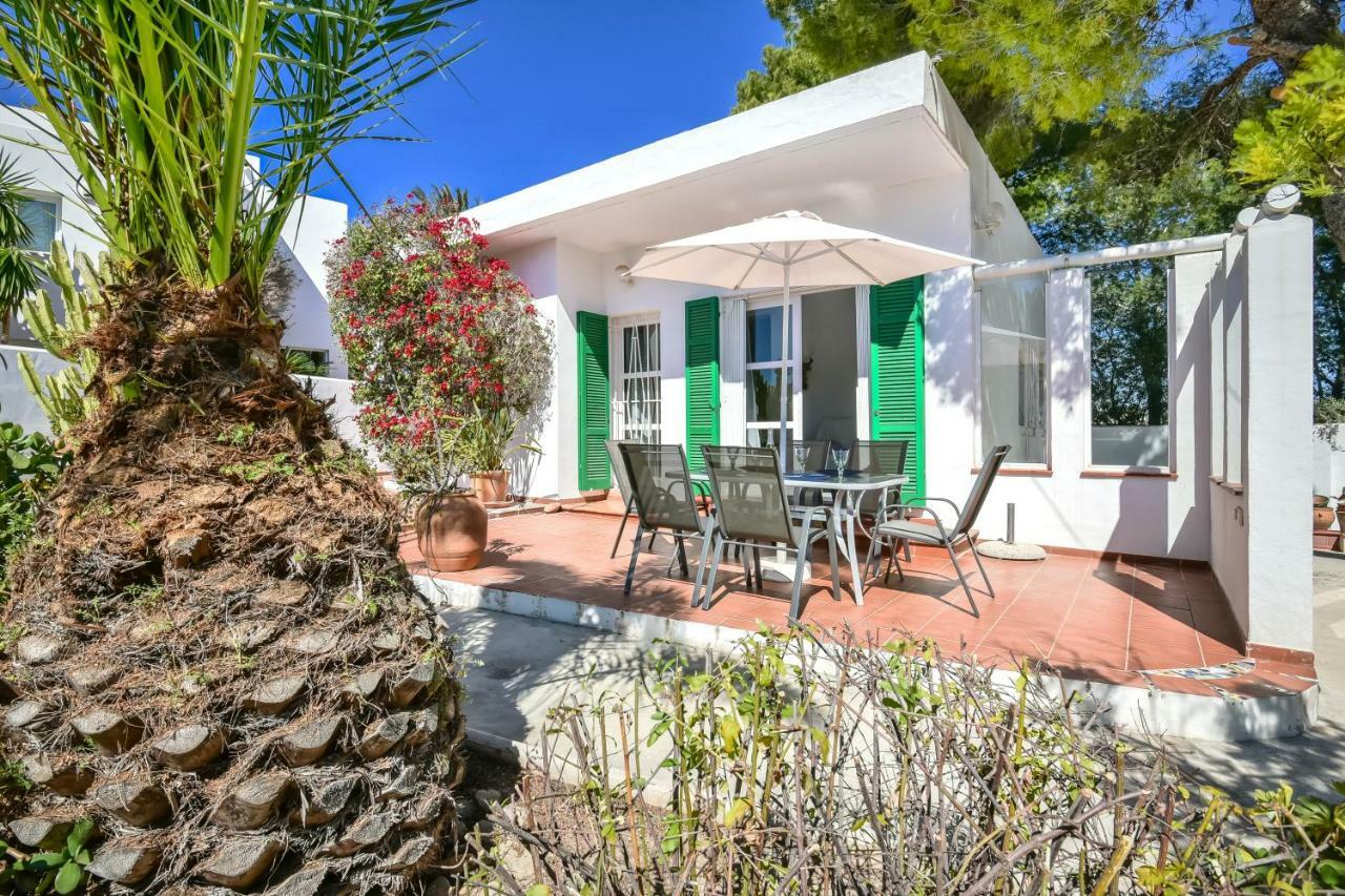 Сasa de vacaciones My Little House In