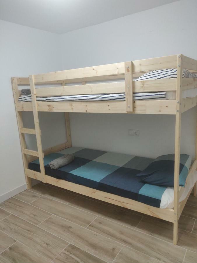 Lovely 2 Bed 2 Bath Near To Beach: Amposta Apartment