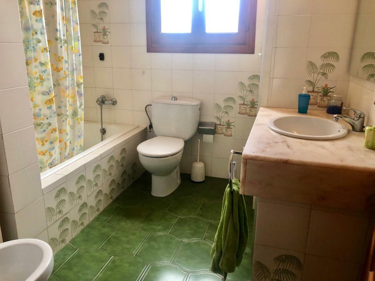 Con Piscina Privada En *