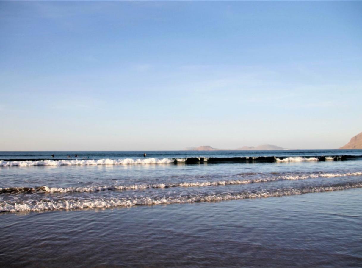 Apartment Canaryislandshost L Surf Lanzarote Famara