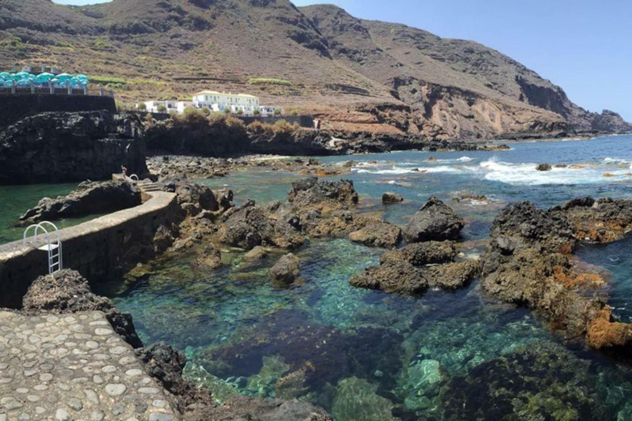 Apartamento Primera Línea En Piscinas Naturales. *