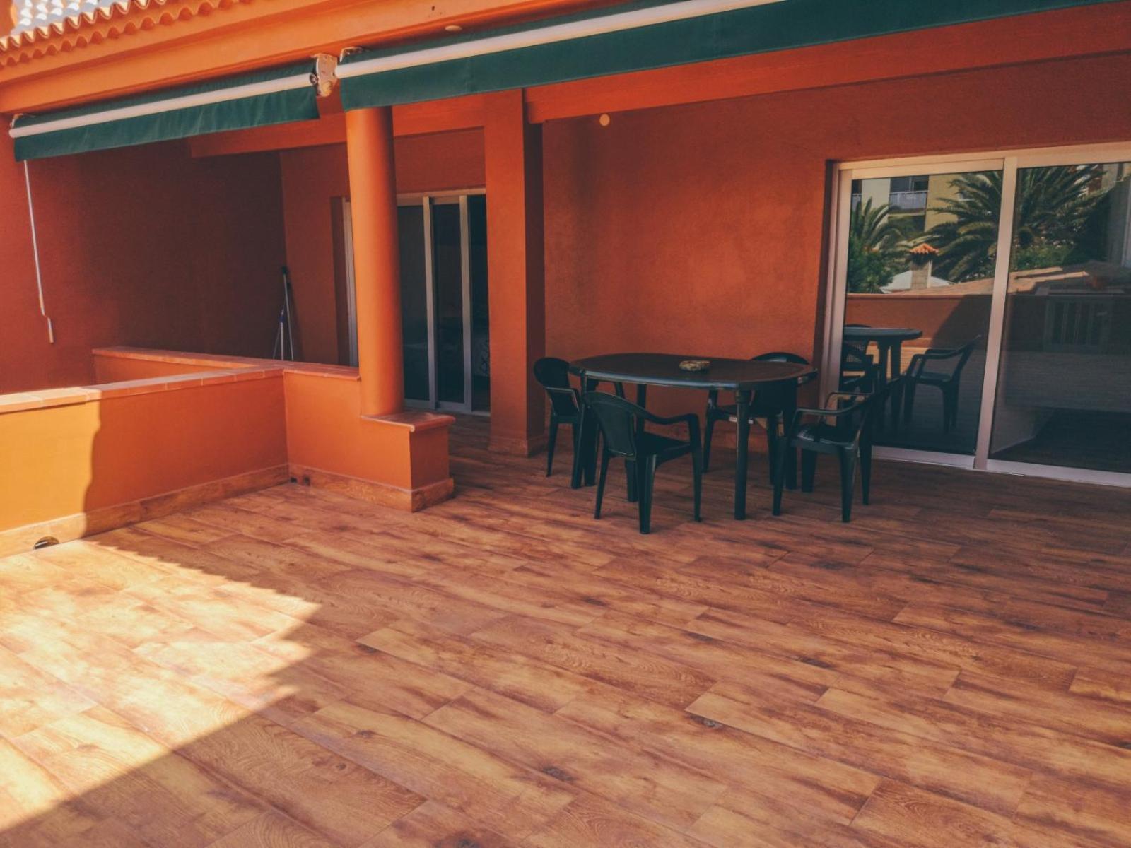 San Isidro. Great Terrace. 2