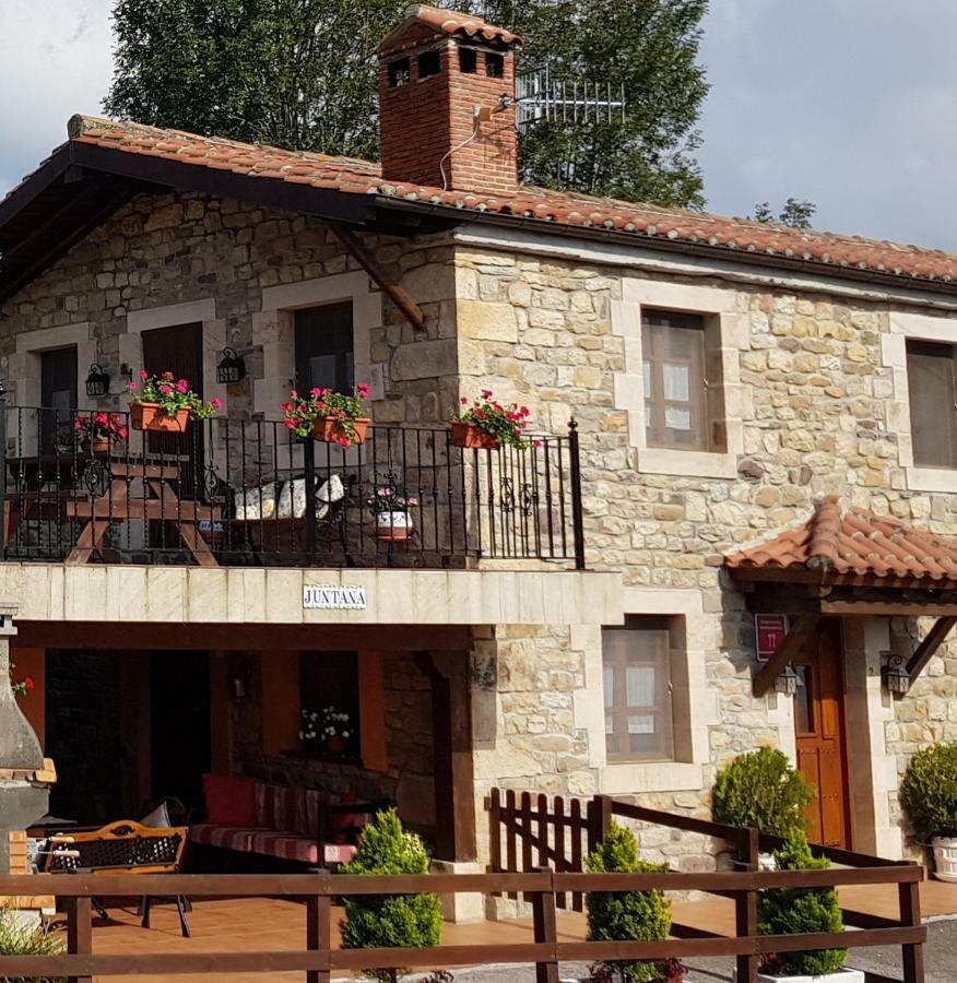 Casa Rural Juntana Holiday home