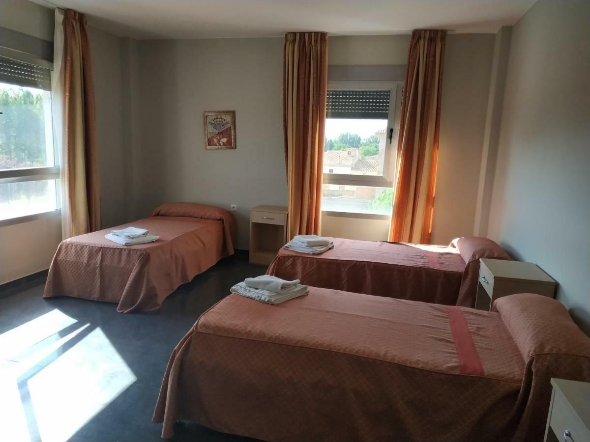Guest house Hostal Restaurante La Concordia Fuentes Claras