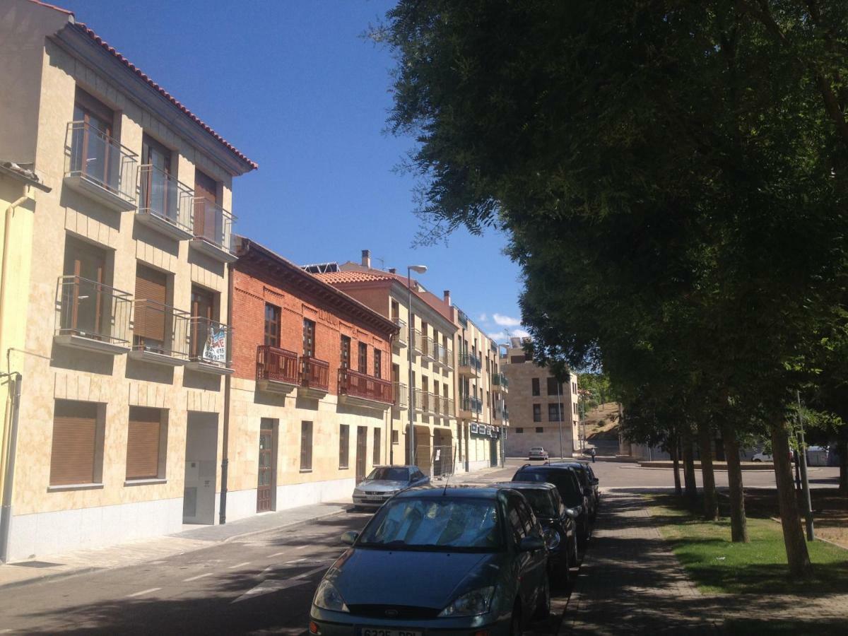 Apartamento Turistico Puente P3 Bajo - B *