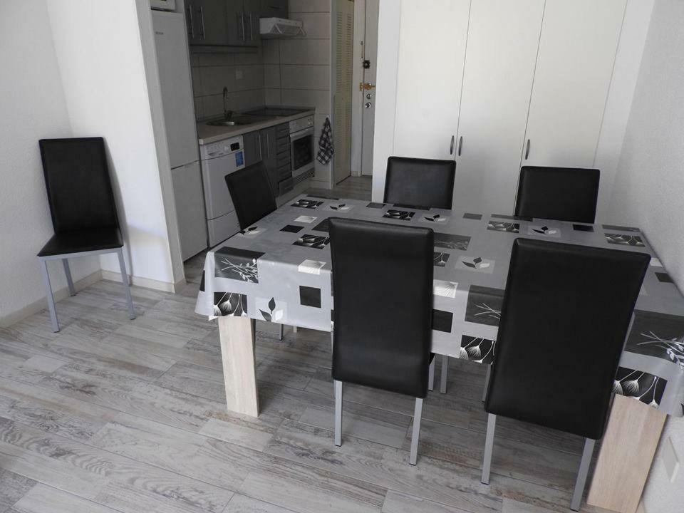 Castle Harbour Official Apartahotel 3*