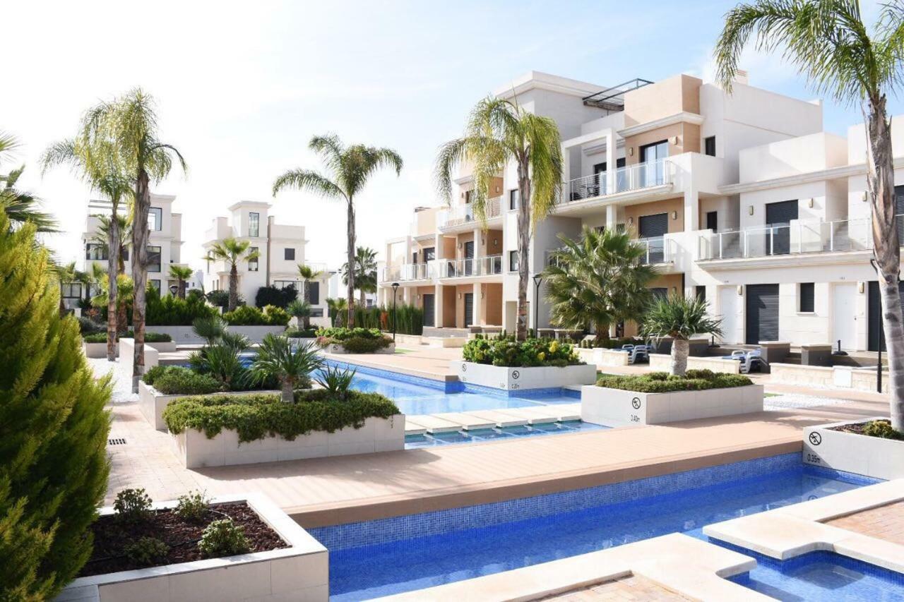 La Zenia Beach Bungalow *