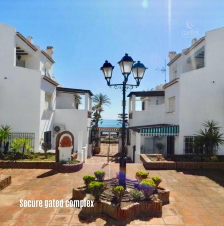 Duquesa Beach House * Manilva