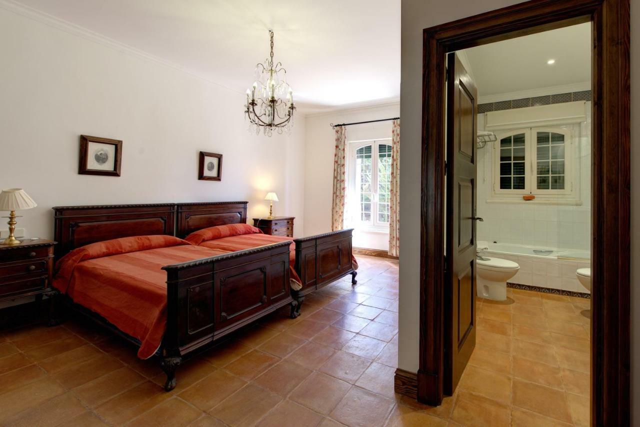 El Piruetano Villa *