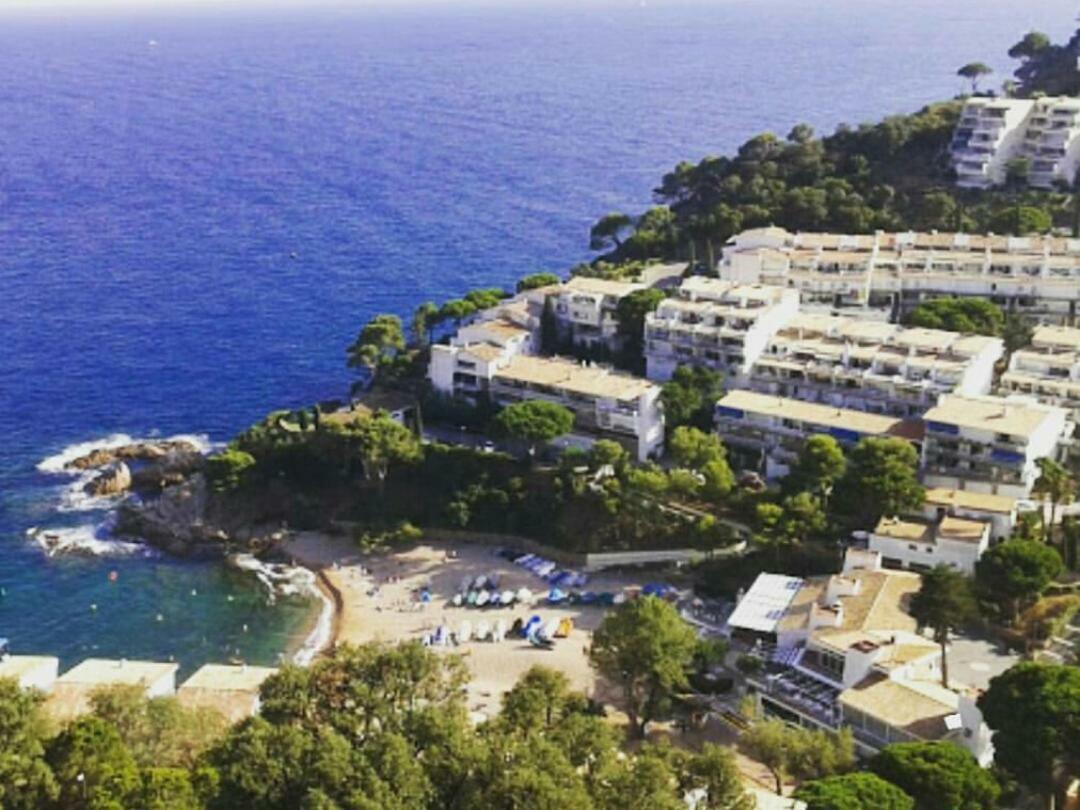 Cala Salions, Chalana I Gerona