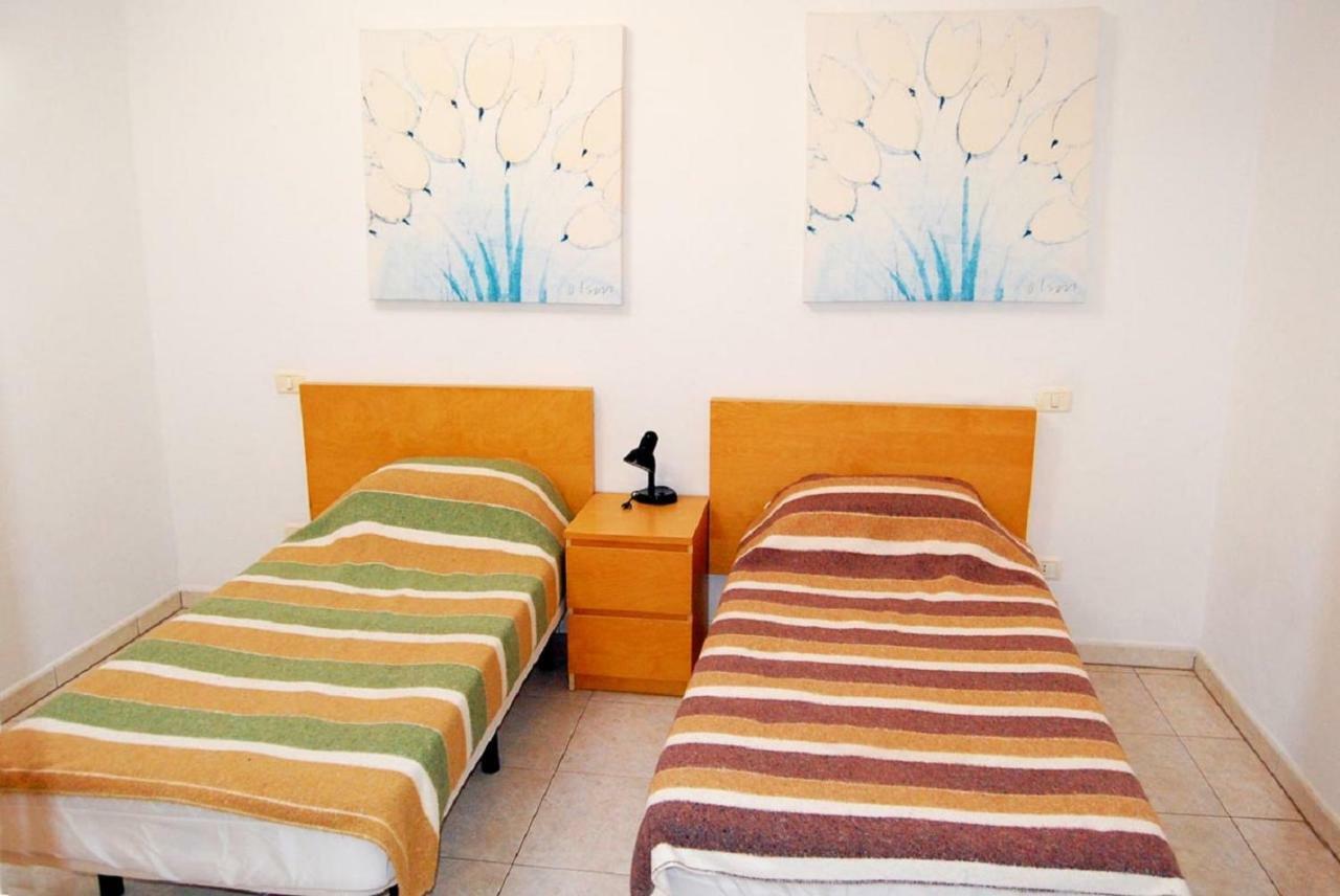 Casa Miguel Villa *