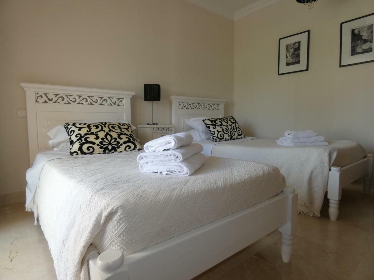 Arcos Gardens Luxury Townhouse *
