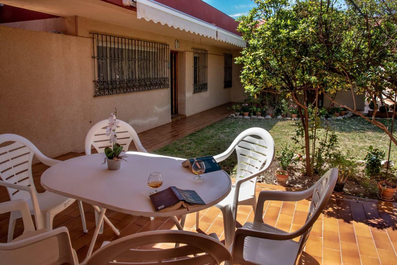 Chalet Geraneos 3 Сasa de vacaciones Torrevieja